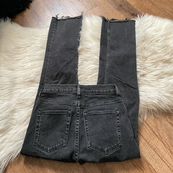 EVERLANE High Rise Kick Crop Jeans - Picture 6 of 6